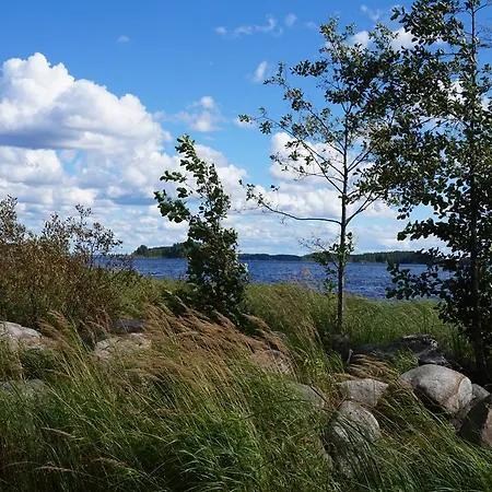 Kaeaepaesaaren Lomakylae Villa *