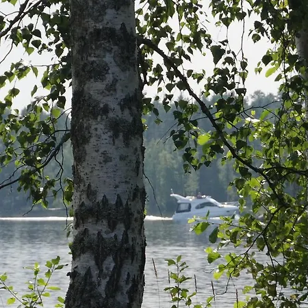 Kaeaepaesaaren Lomakylae