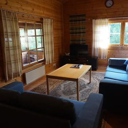 Villa Kaeaepaesaaren Lomakylae *